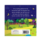 Kinderboeken rugzijde van het boek De Zeven Slapers gelegen op een tafel